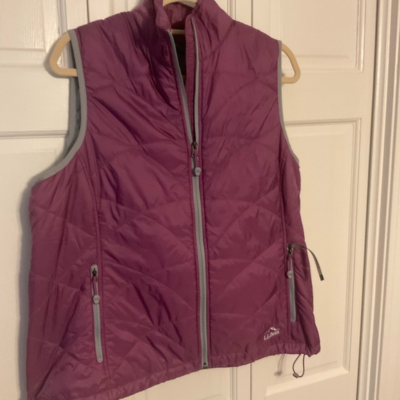 LL Bean Women's Vest Size X- Large Purple Gray Full Zip Quilted Nylon Poly - Picture 1 of 10